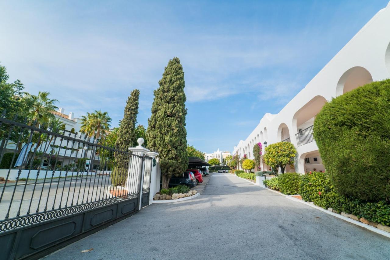 Azahara 1 3a Casa Concha Great Location And Nice View Located In The Popular Aloha Leilighet Marbella