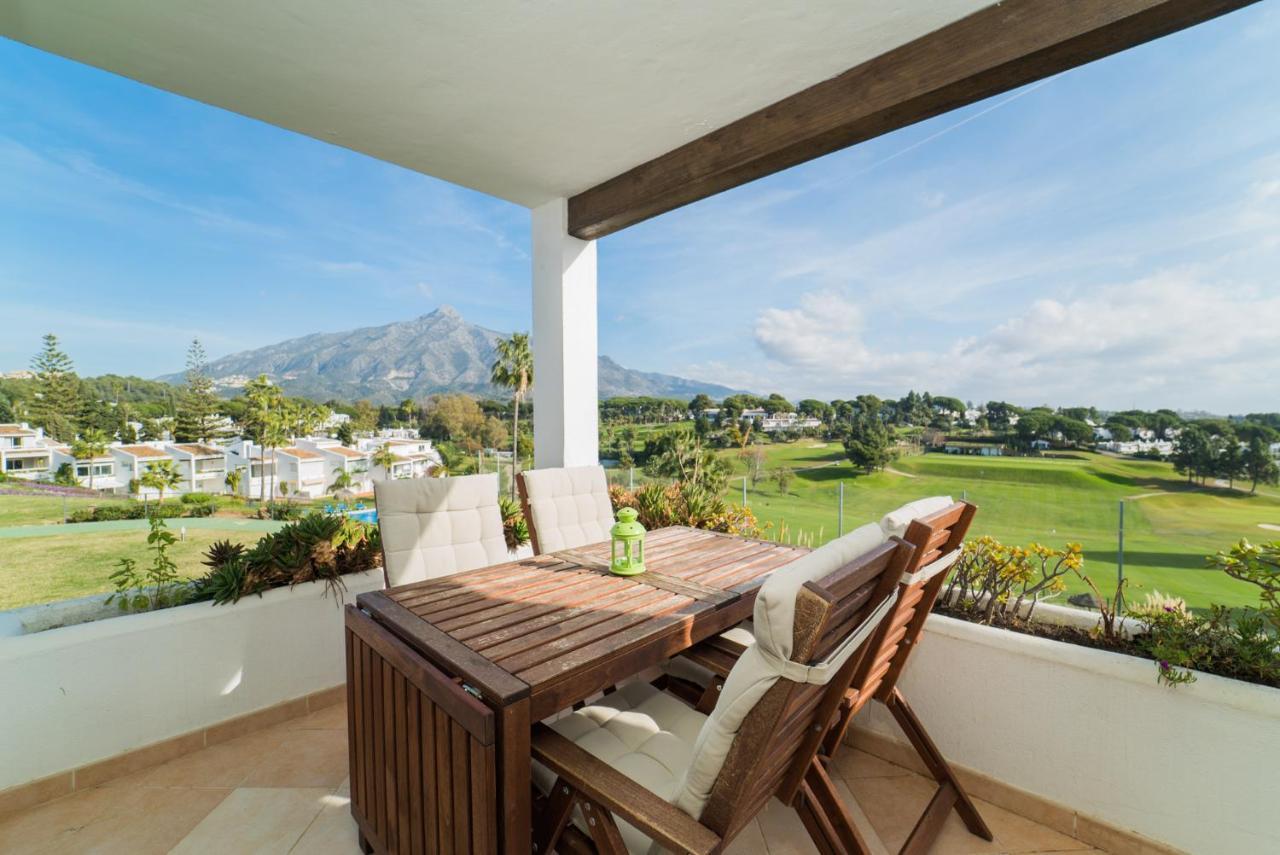 Azahara 1 3a Casa Concha Great Location And Nice View Located In The Popular Aloha Leilighet *