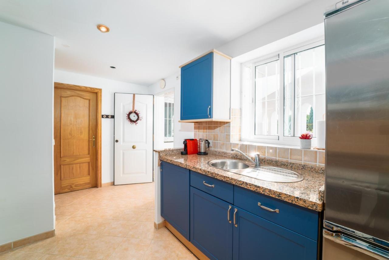 Azahara 1 3a Casa Concha Great Location And Nice View Located In The Popular Aloha *
